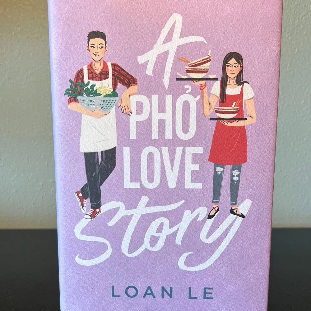 A Pho Love Story Loan Le YA Romantic Comedy Fiction Book Simon and Schuster NWT